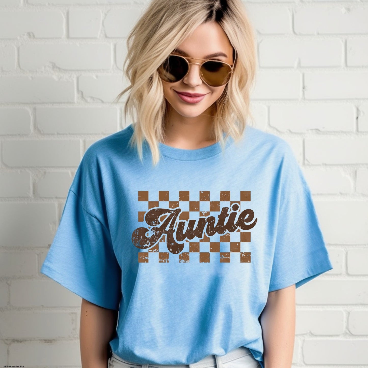 Auntie graphic tee