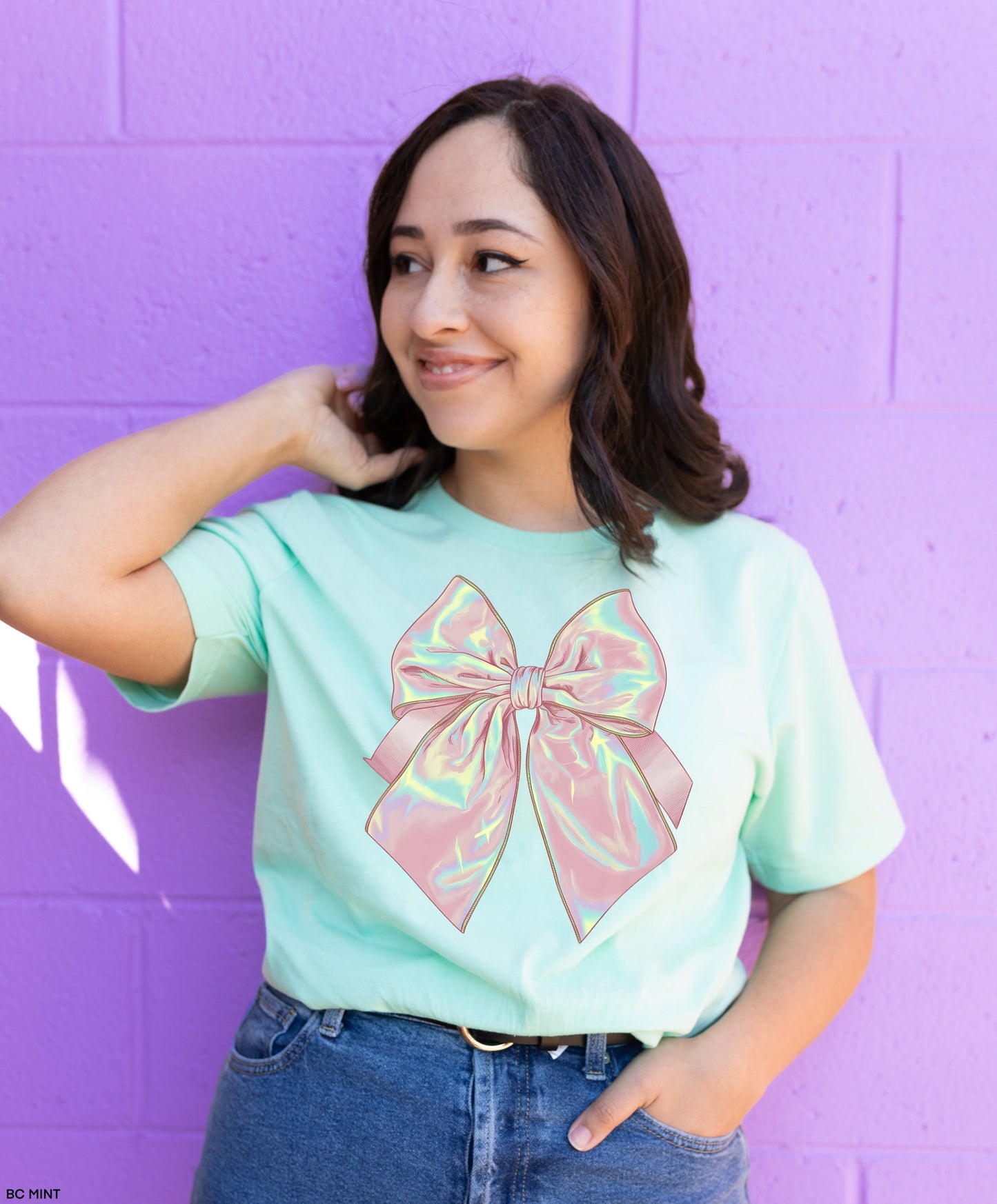 Iridescent bow