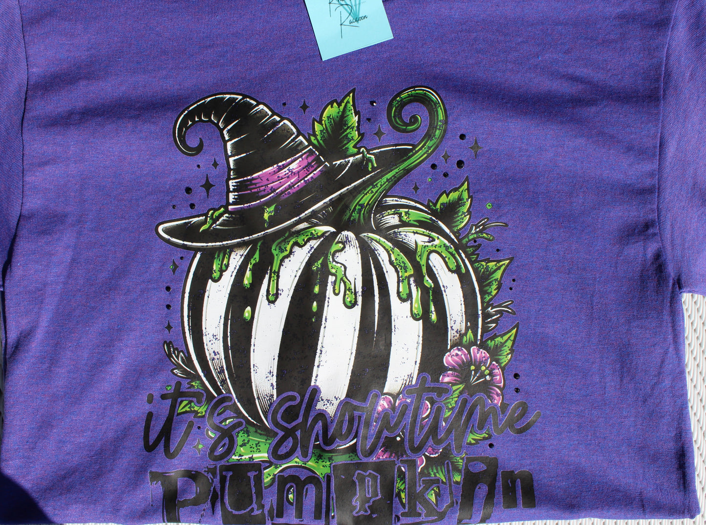It's Showtime Graphic Tee