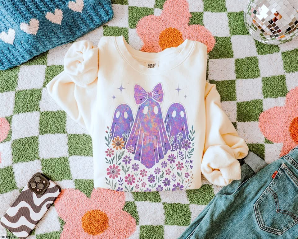 Colorful ghost graphic tee