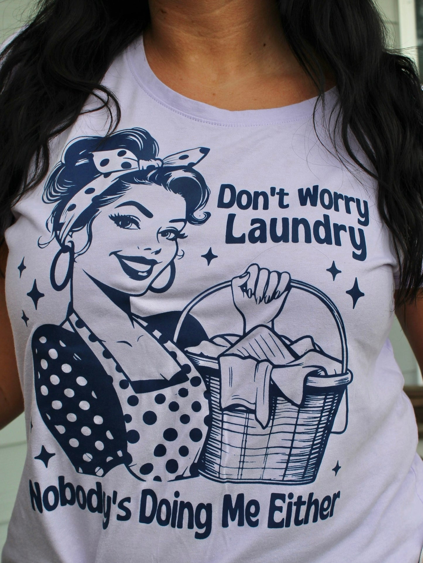 Don’t worry laundry graphic tee