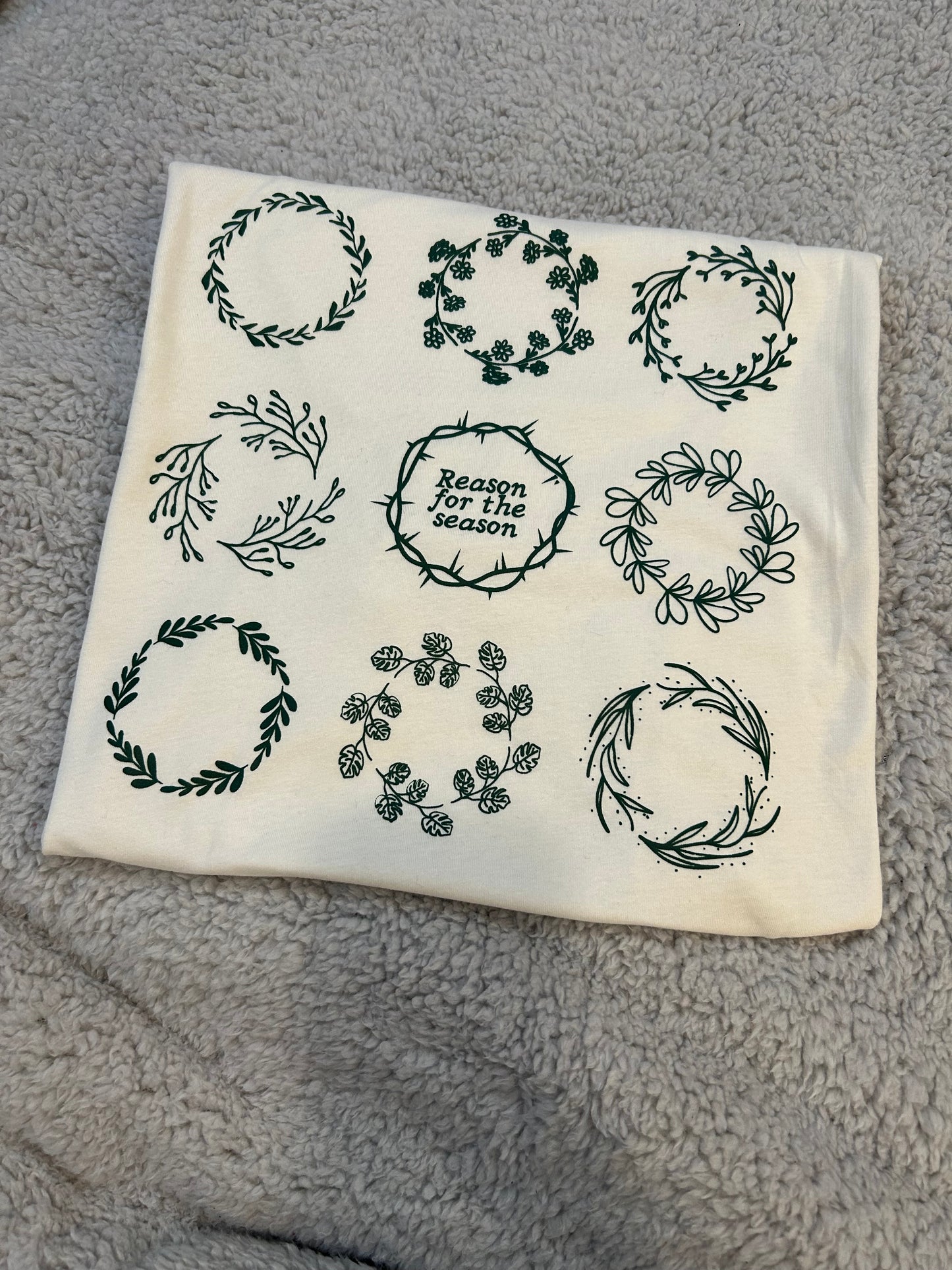 REASON FOR THE SEASON GRAPHIC TEE
