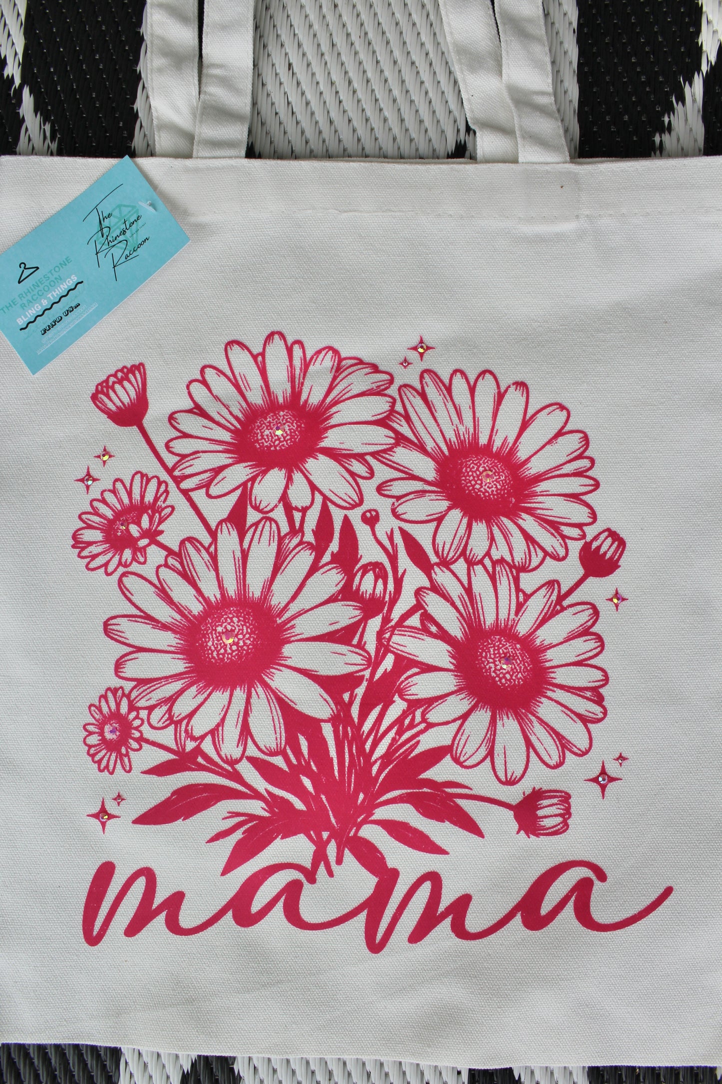 MAMA daisies tote bag