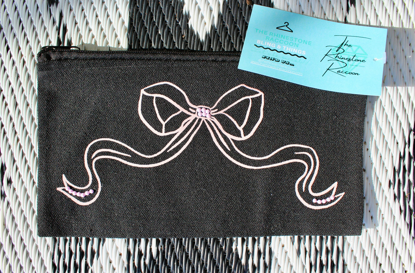 Pink preppy bow zipper bag