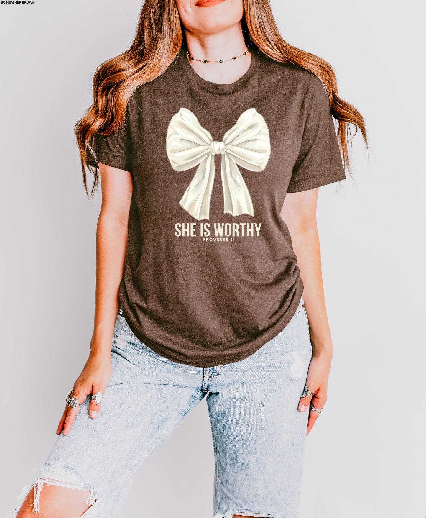 SHE IS WORTHY GRAPHIC TEE