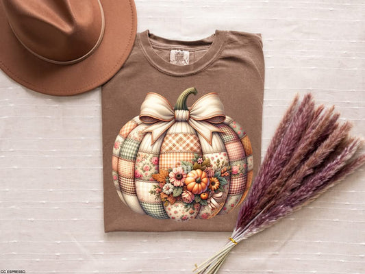 Quilted pumpkin graphic tee