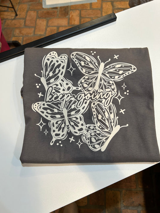 Keep going graphic tee